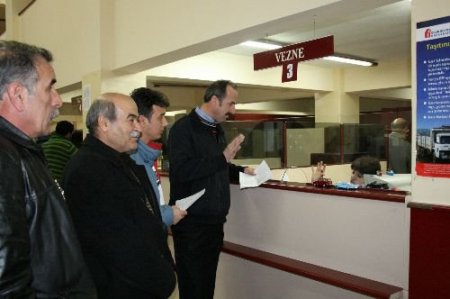 Motorlu Taşıtlar Vergisi De Kredi Kartıyla Ödendi