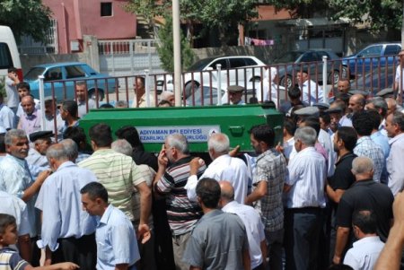 Motosiklet İş Makinesiyle Çarpıştı: 2 Ölü