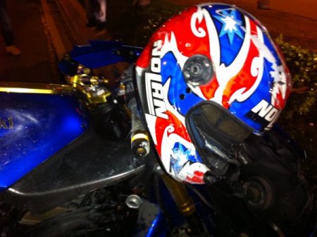 Motosiklet yayaya çarptı: 1 ölü, 1 ağır yaralı