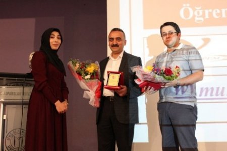MŞÜ öğrencilerine 'etkili öğretmenlik' semineri verildi