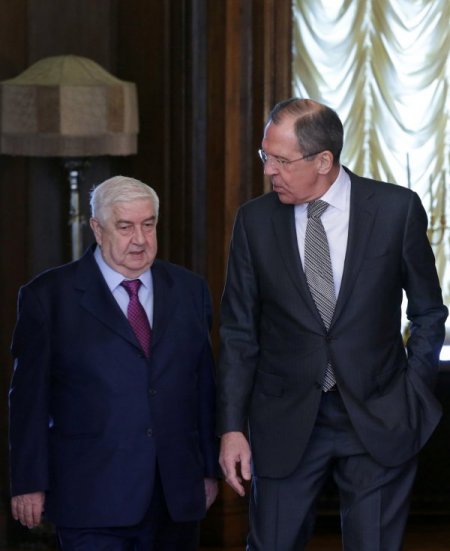 Muallim: Suriye muhalefetinin yanında 28 ülkeden militan savaşıyor