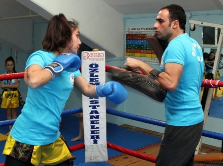 Muay Thai Ege Bölge Şampiyonası'na Muğla damga vurdu