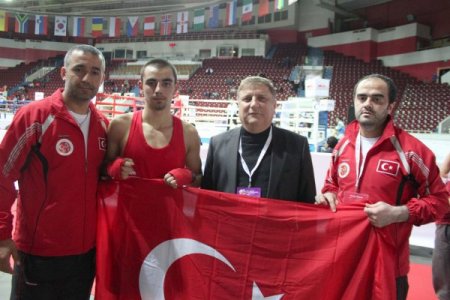 Muaythai sporcularımız 12 karşılaşmadan 10’unu kazandı