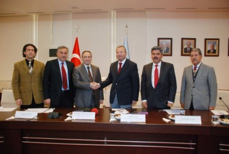 Mücevher Tasarımı Ve İşçiliği Akademik Eğitim Arasına Girdi