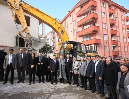 Mudanya Çevre Yolu İçin Yıkımlar Başladı