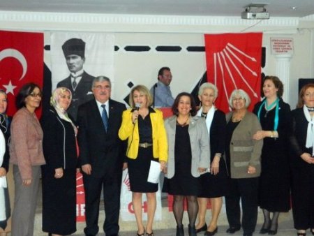 Mudanya'da CHP'li kadınlar bahara 'merhaba' dedi