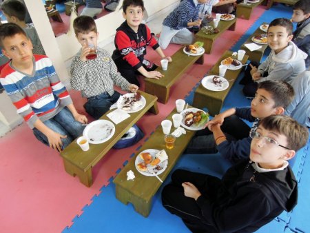 Mudanya’da karateciler başarılarını kutladı