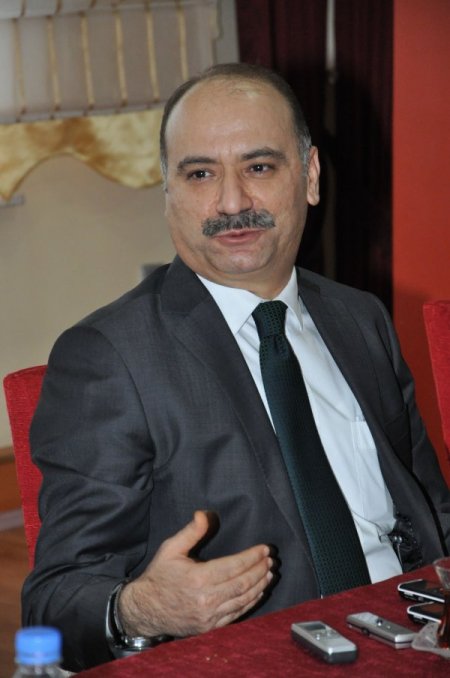 Müdür Karataş: Büroda çalışanları sokağa aldık, öncelikle polislik yapacağız