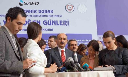 Müezzinoğlu: 6 bin prematüre bebeği yaşatmak için anne sütüne ihtiyacımız var