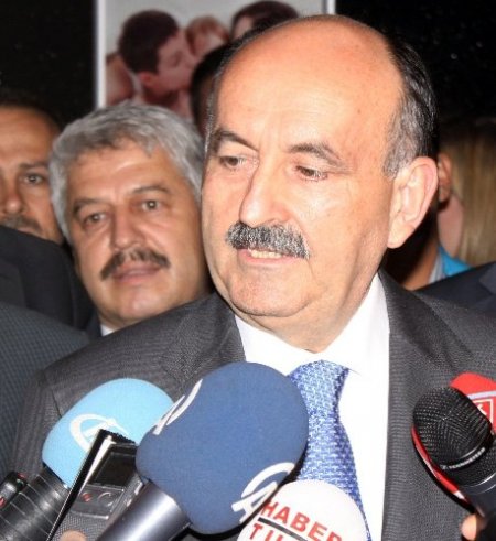 Müezzinoğlu: Reyhanlı saldırısı üzerinden birileri kamuoyunu tahrik ediyor