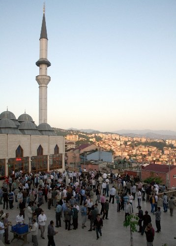 Müftü Veysel Çakı: Camiyi sadece namaz kılınan bir mekan olarak görmeyelim