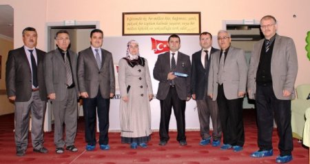 Müftülükten, Özel Eğitim ve Rehabilitasyon Merkezi öğrencilerine hediye