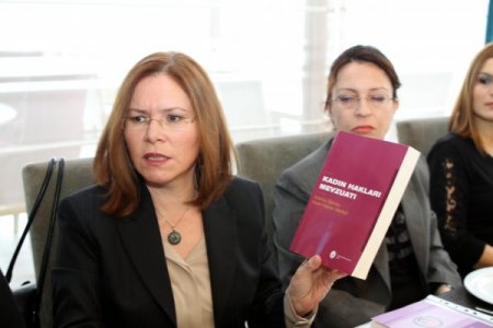 Muğla Barosu, kadına yönelik şiddetle mücadelenin kitabını yazdı