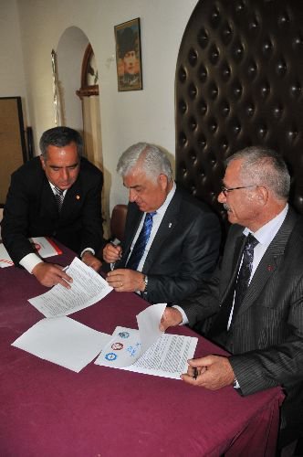 Muğla Belediyesi İşçilerine Yüzde 11 Zam Yapıldı