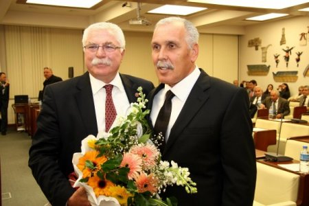 Muğla İl Genel Meclis Başkanı: Hırsızlık Yaptım, Karımın Kızımın Vaktini Çaldım