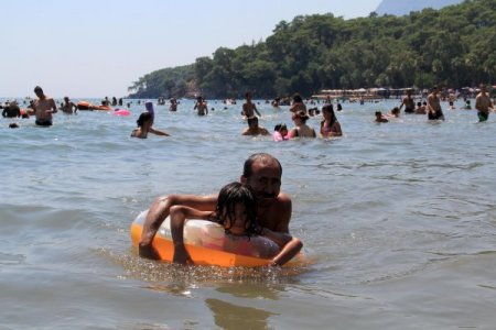 Muğla Sahillerinde Bayram Bereketi