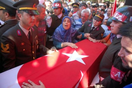 Muğla şehidini dualarla son yolculuğuna uğurlandı