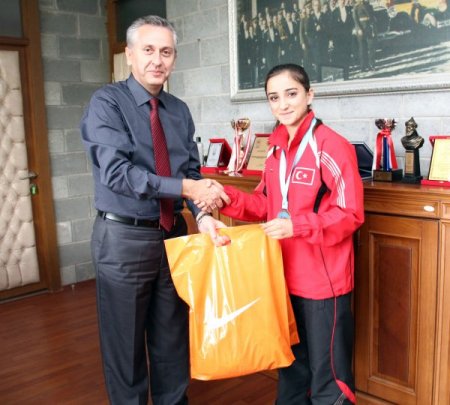 Muğla Üniversitesi öğrencisi kick-boksta Avrupa üçüncüsü oldu