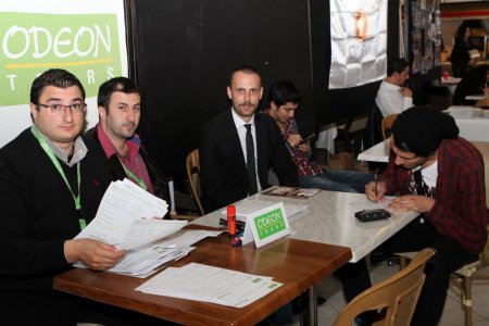 Muğla Üniversitesi'nde turizmcilerle öğrenciler buluştu