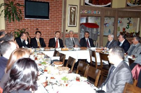 Muğla Valisi Altıparmak İlin Ekonomik Aktörleriyle Buluştu