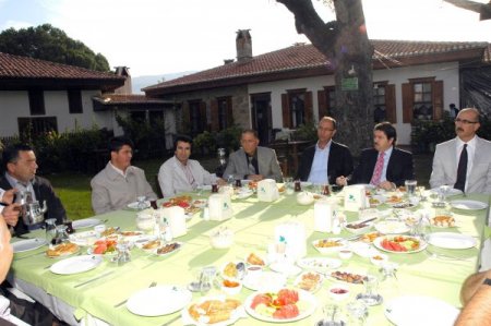 Muğla Valisi Şahin, Mermercilerle Bir Araya Geldi