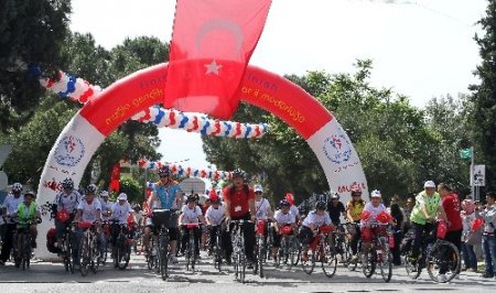 Muğla’da 19 Mayıs şenlik havasında kutlandı