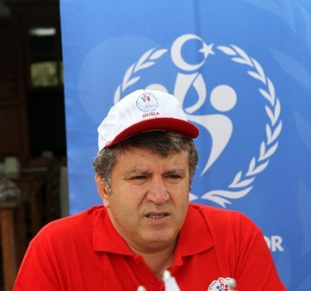 Muğla’da 2 bin 23 kişi aynı anda zeybek oynayacak