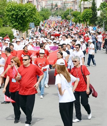 Muğla'da 20 ülkeden gençler yürüdü