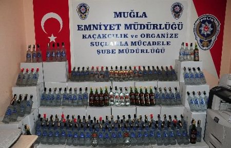 Muğla'da 30 Bin Şişe Sahte İçki Yakalandı
