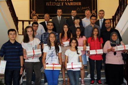 Muğla'da başarılı öğrenciler ödüllendirildi