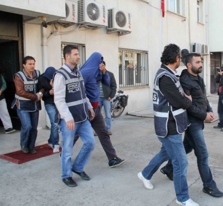 Muğla’da göçmen kaçakçılarına ağır darbe