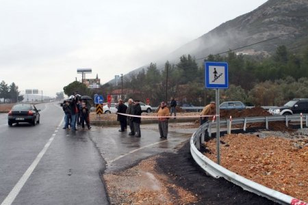 Muğla’da köylülerin yol isyanı