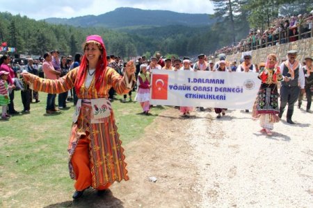Muğla’daki Yörük Şenliğine 20 Bin Kişi Katıldı