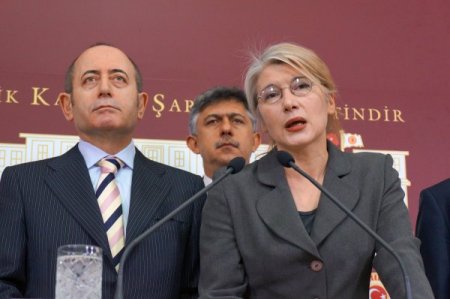 "Muhalefet İle Uzlaşma Yerine Başka Dinamiklerle Uzlaşılma Tercih Ediliyor"