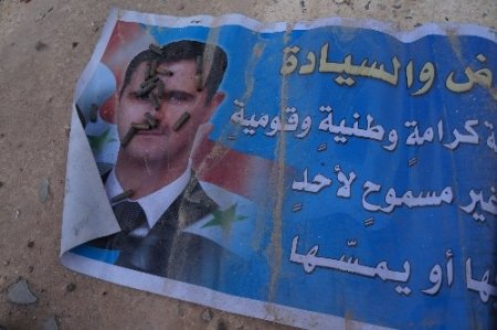 Muhaliflerin kontrolündeki Rasulayn’da çatışmaların izleri olduğu gibi duruyor