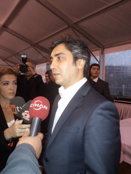 Muharrem iftarına katılan ünlülerden birlik mesajı