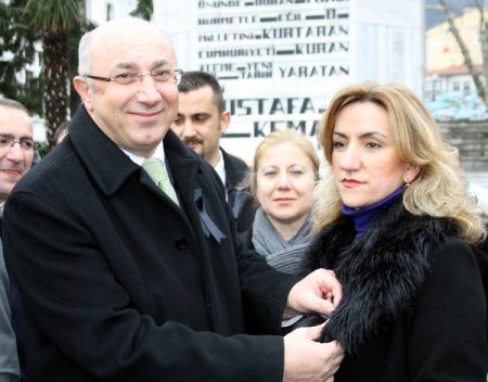 Muhasebecilerden Siyah Kurdeleli Anma