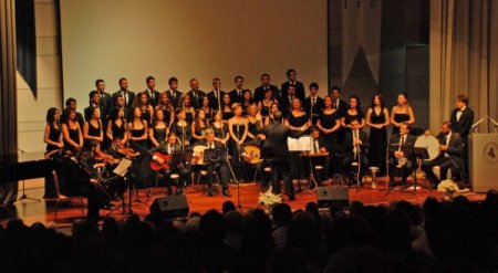 Mühendisler Korosu Dinleyenleri Büyüledi