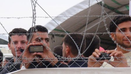 Mülteci kamplarındaki çadırlara kış ayarı geliyor