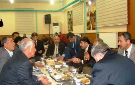 Munzur Eğitim Kurumları'ndan Muharrem iftarı