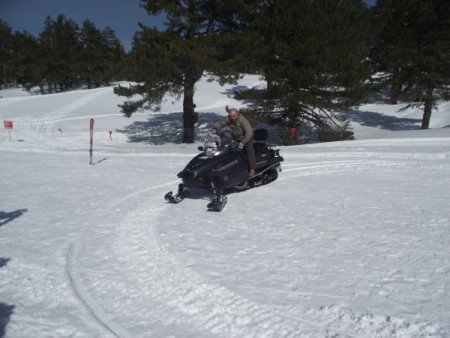 Murat Dağı’nda kayak keyfi