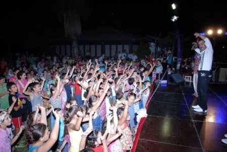 Muratpaşa'da Ramazan Eğlencesi Farklı Mahallelere Taşınacak