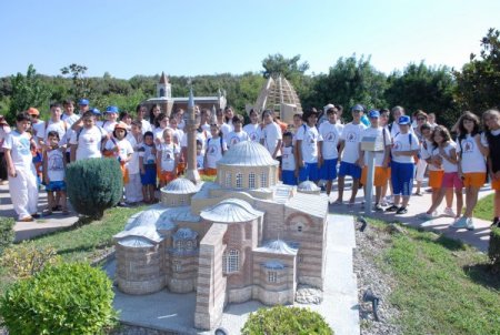 Muratpaşalı Minik Sporcular Minicity’i Gezdi