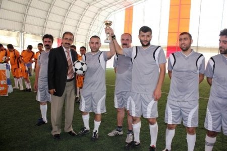 Muş E Tipi Kapalı Ceza İnfaz Kurumu'nda futbol turnuvası