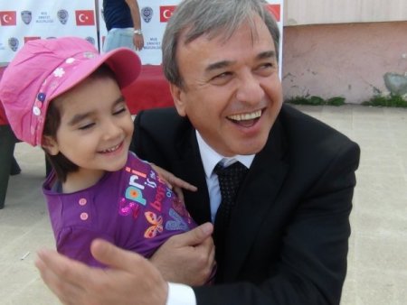 Muş Emniyeti'nden polis eşine vefa