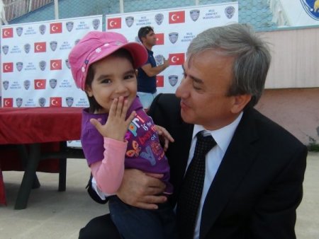 Muş Emniyeti'nden polis eşine vefa