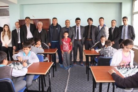 Muş Hasköy’de satranç turnuvası düzenlendi