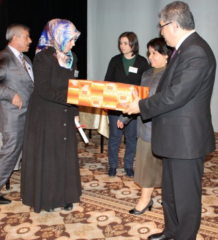 Muşlu kadın çiftçiler yarıştı