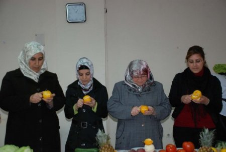 Muşlu Kadınlar, Oktay Ustanın Önünde En Güzel Yemeği Yapmak İçin Yarıştı