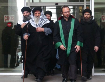 Müslüm Gündüz, Gani Şavata'dan şikayetçi oldu